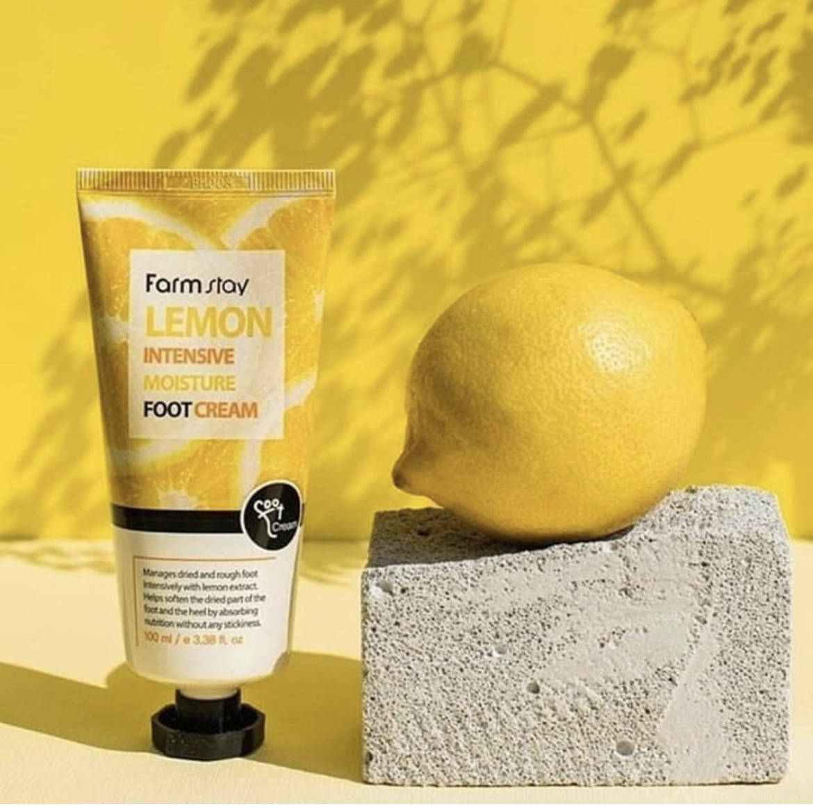Увлажняющий и регенерирующий крем для ног FarmStay Lemon Intensive Moisture Foot Cream 100 ml
Увлажняющий и регенерирующий крем для ног FarmStay Lemon Intensive Moisture Foot Cream 100 ml