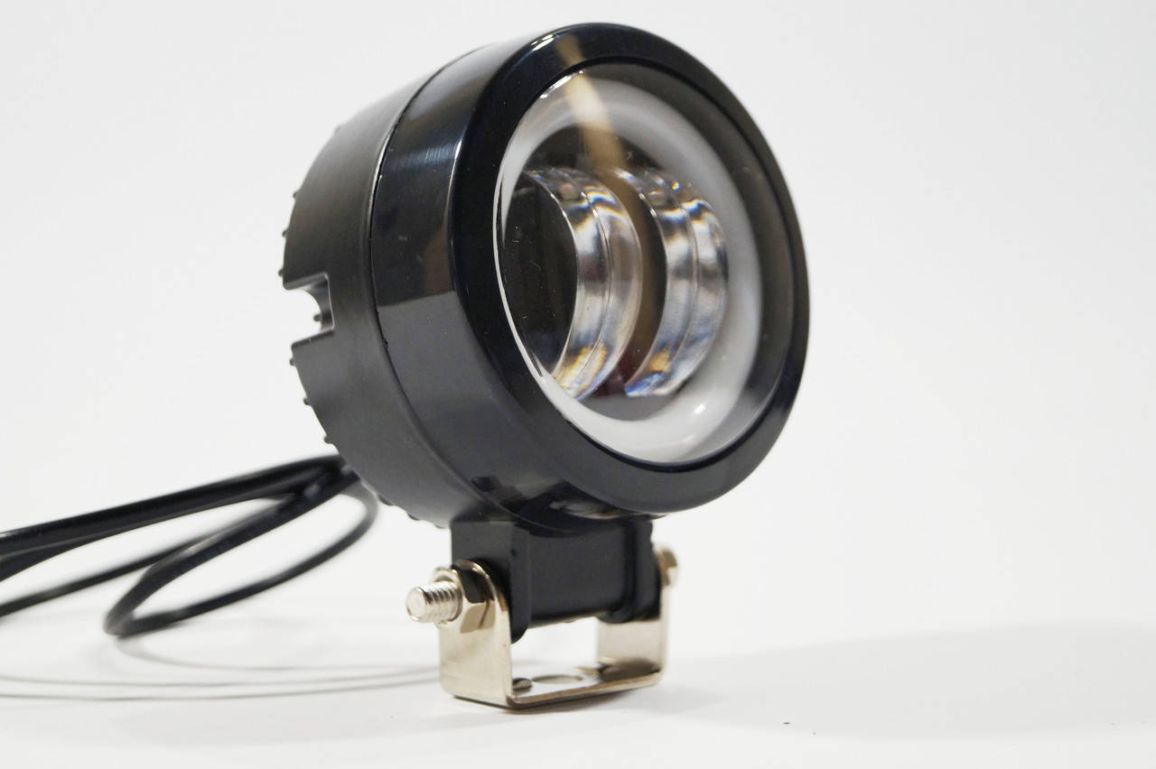 Дополнительная светодиодная LED фара 20Вт круглая с ДХО Четкой световой теневой границей, Черный
Дополнительная светодиодная LED фара 20Вт круглая с ДХО Четкой световой теневой границей, Черный