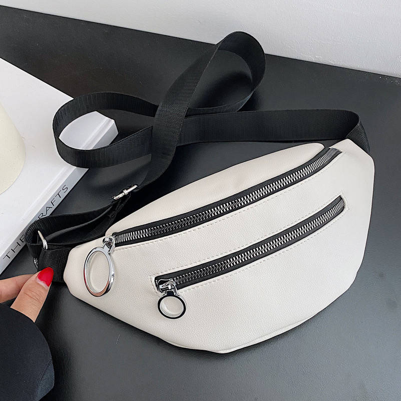 Женская классическая бананка с колечками поясная сумка белая, Белый
Женская классическая бананка с колечками поясная сумка белая, Белый