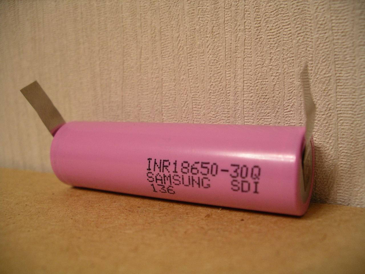 Аккумулятор Samsung INR18650-30Q 3000mAh-15A высокотоковый с выводами под пайку U-tags
Аккумулятор Samsung INR18650-30Q 3000mAh-15A высокотоковый с выводами под пайку U-tags