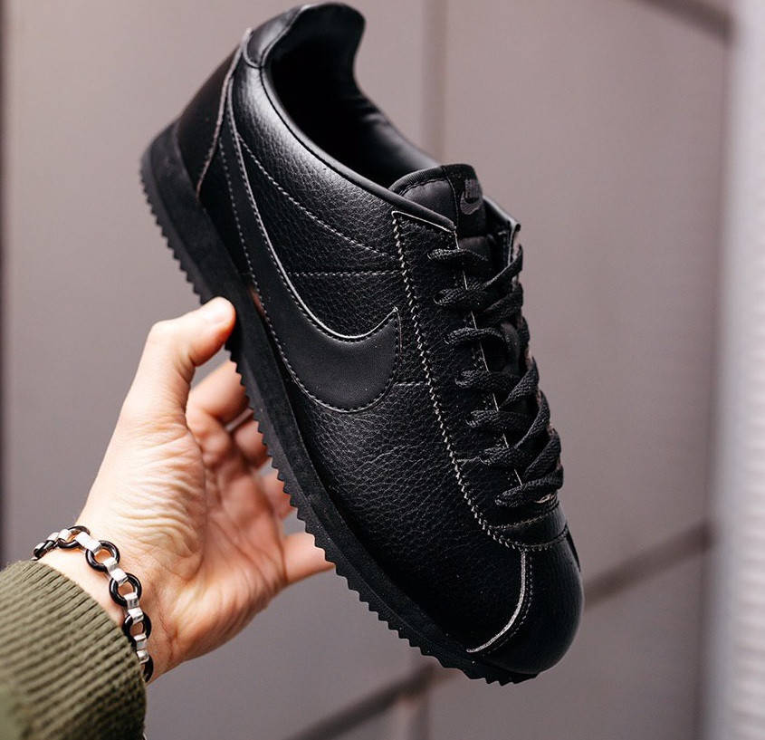 Мужские кроссовки Nike Cortez осень-весна кожа повседневные черные. Живое фото. Чоловічі кроссівки, Черный
Мужские кроссовки Nike Cortez осень-весна кожа повседневные черные. Живое фото. Чоловічі кроссівки, Черный