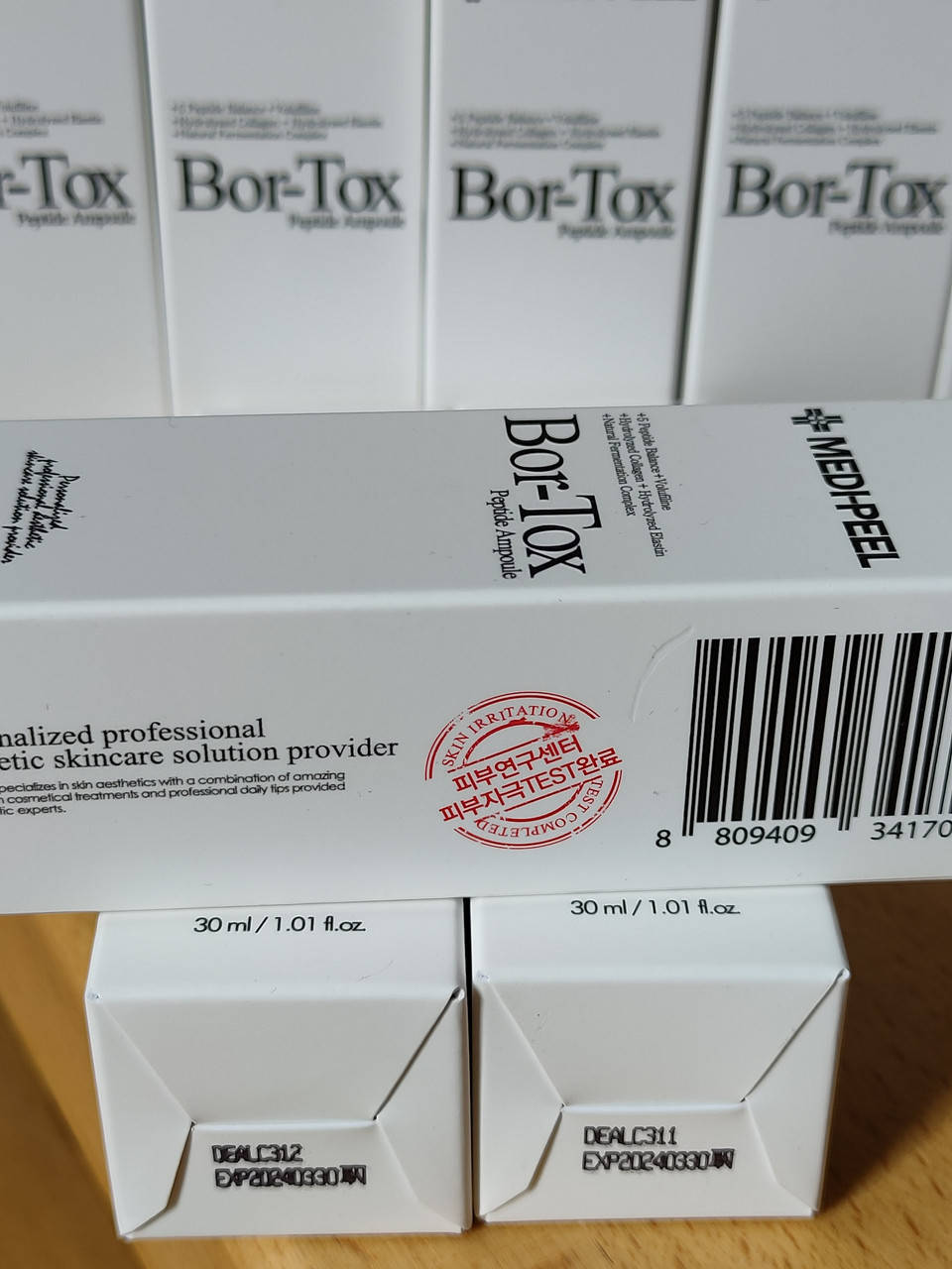 Пептидный комплекс - ботокс для наружного применения Medi Peel Bor-Tox Peptide Ampoule 30 мл
Пептидный комплекс - ботокс для наружного применения Medi Peel Bor-Tox Peptide Ampoule 30 мл