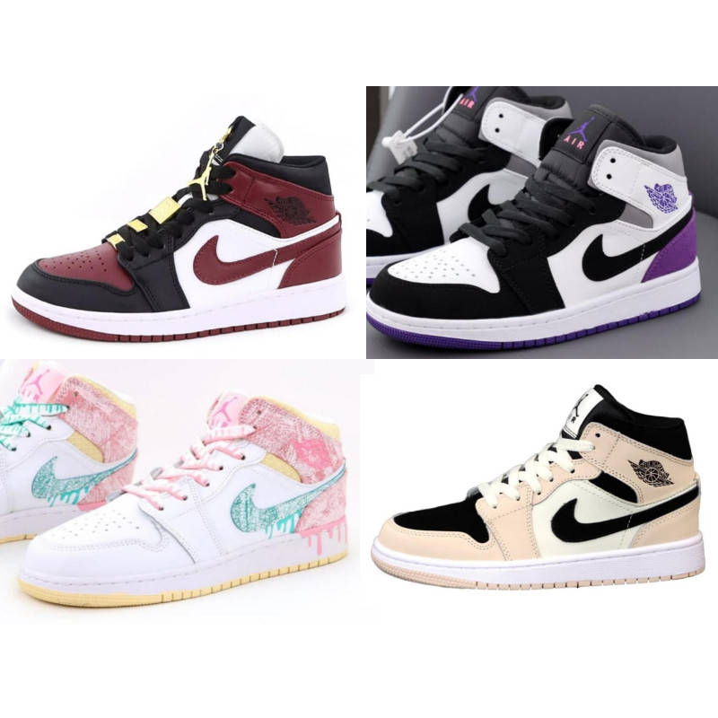 Кроссовки женские Nike Air Jordan 1 Retro, Найк Аир Джордан, нат. кожа высокие кроссовки найк, жіночі кросівки
Кроссовки женские Nike Air Jordan 1 Retro, Найк Аир Джордан, нат. кожа высокие кроссовки найк, жіночі кросівки