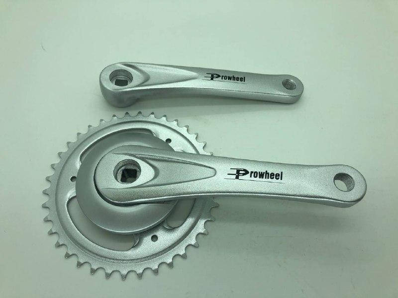 Шатун для велосипеда Proweel FORGED A38 Nexus, L-170 mm. совместим с планетаркой и 1 скоросные
Шатун для велосипеда Proweel FORGED A38 Nexus, L-170 mm. совместим с планетаркой и 1 скоросные
