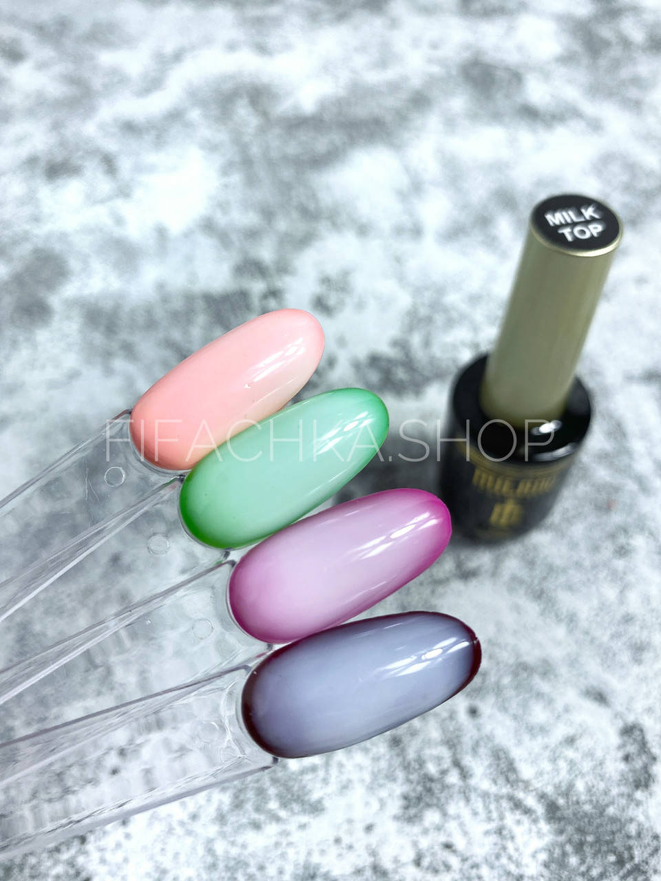 Молочный топ для гель лака Милано без липкого слоя (Milano No Sticky Rubber Milk top) 15 мл
Молочный топ для гель лака Милано без липкого слоя (Milano No Sticky Rubber Milk top) 15 мл