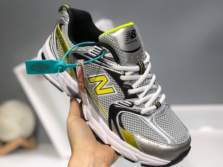 Мужские кроссовки New Balance 530