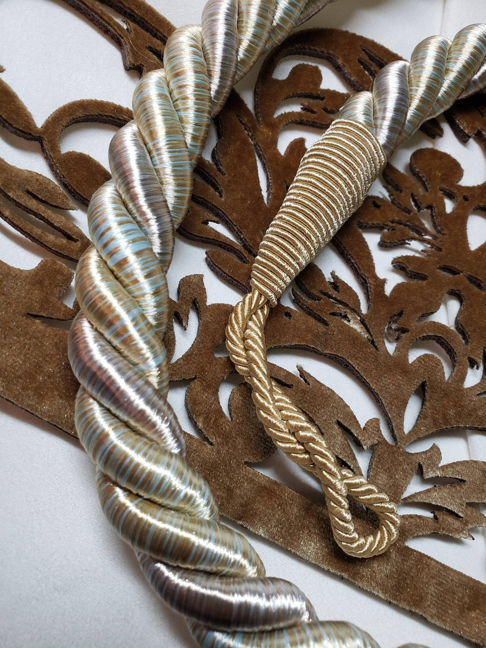 Прихват, подхват для штор
Прихват, подхват для штор