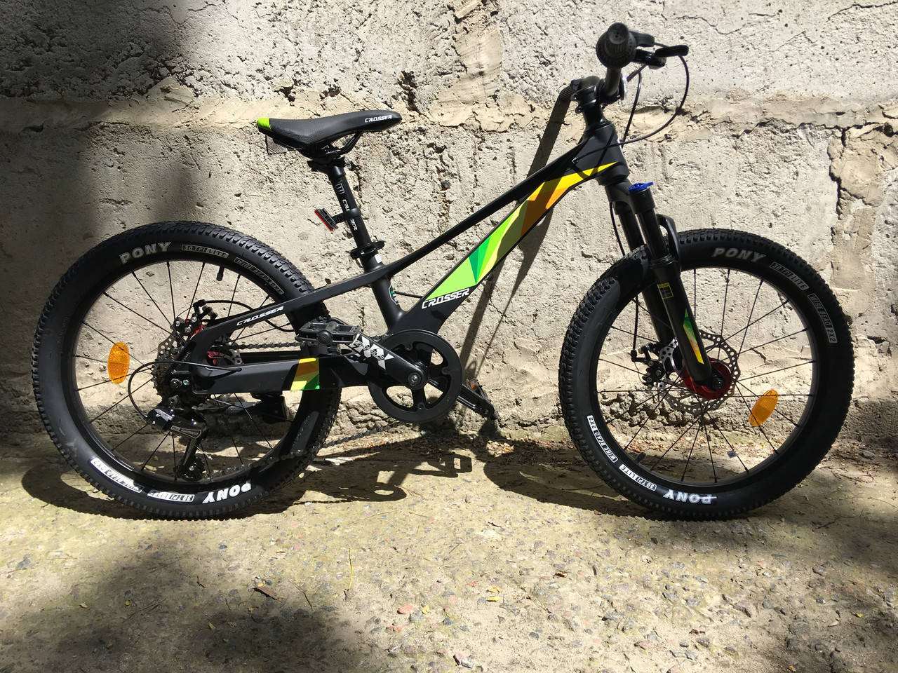 Детский магниевый велосипед Crosser XMB 20" Shimano рама 10", 7 скоростей, черно-зеленый, Черный
Детский магниевый велосипед Crosser XMB 20" Shimano рама 10", 7 скоростей, черно-зеленый, Черный