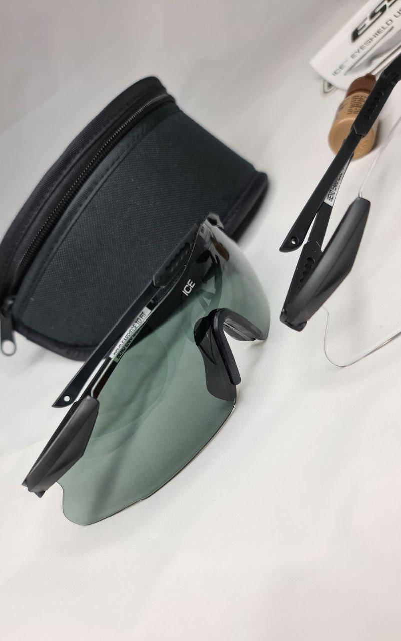 Очки тактические ESS ICE 2X U.S. Unit Issue 740-0004 (дужки 2 пары + линзы 2 шт)
Очки тактические ESS ICE 2X U.S. Unit Issue 740-0004 (дужки 2 пары + линзы 2 шт)