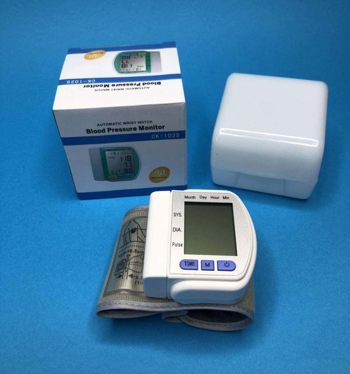 Цифровой автоматический тонометр на запястье Automatic Wrist Whatch Blood Pressure (измерение давления), Серый
Цифровой автоматический тонометр на запястье Automatic Wrist Whatch Blood Pressure (измерение давления), Серый