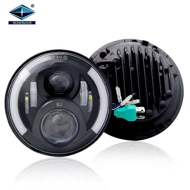 Светодиодная LED фара 60Вт Нива, УАЗ 469, ВАЗ 2101, 2121, FJ Cruiser, мотоцикл, мото 7 дюйм
Светодиодная LED фара 60Вт Нива, УАЗ 469, ВАЗ 2101, 2121, FJ Cruiser, мотоцикл, мото 7 дюйм