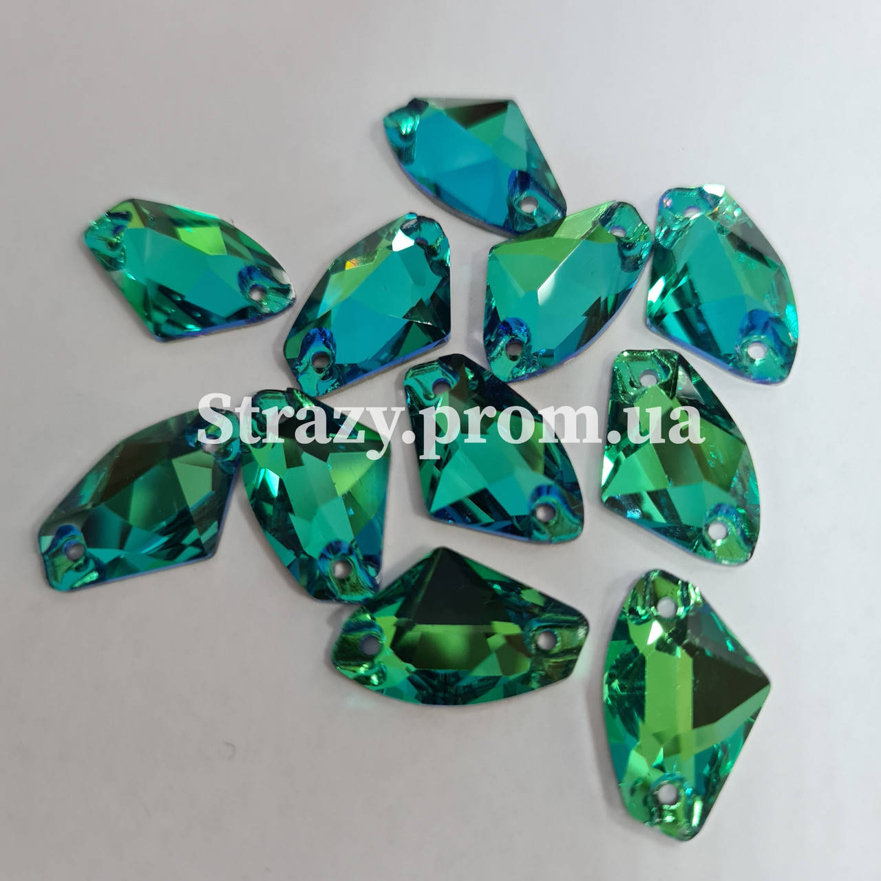 Стразы пришивные Lux Топорик 9*14мм. Peridot
Стразы пришивные Lux Топорик 9*14мм. Peridot