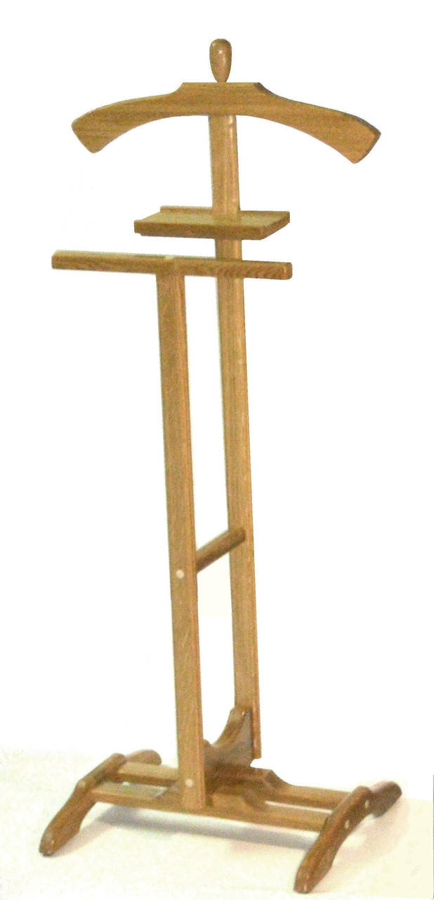 Стойка для одежды 
Стойка для одежды