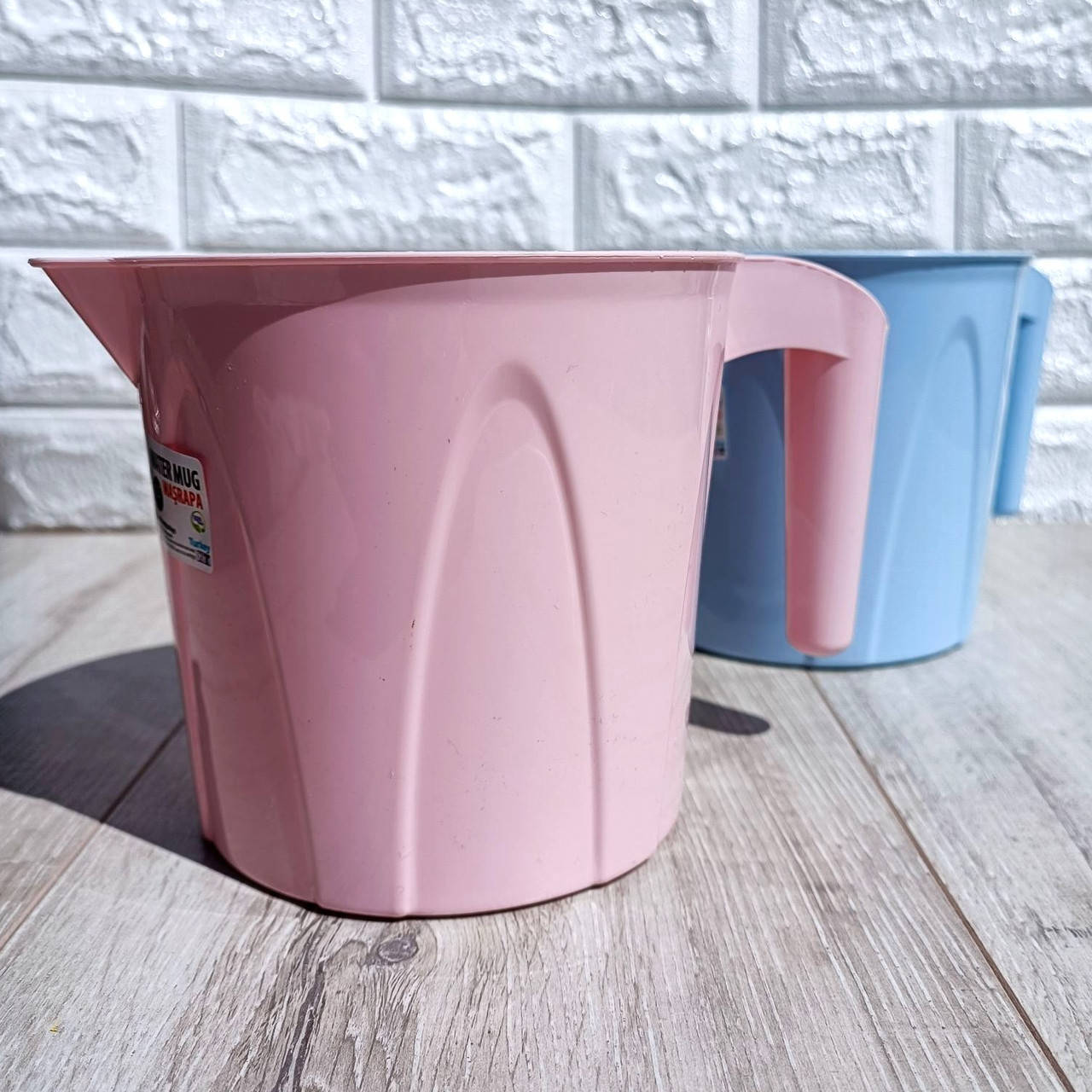 Пластиковый мерный ковш 1400 мл, мерная тара
Пластиковый мерный ковш 1400 мл, мерная тара