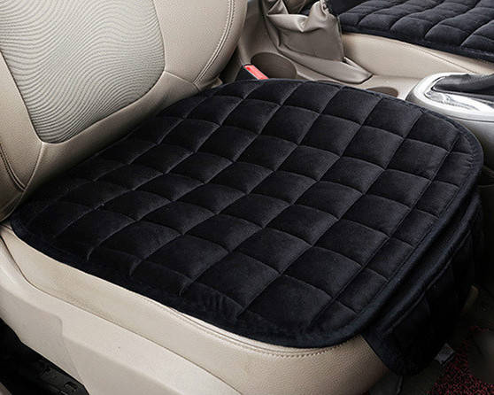 Коврик на переднее сиденье автомобиля 
Коврик на переднее сиденье автомобиля