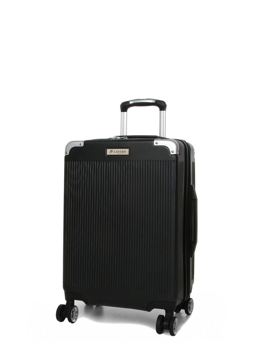 Чемодан из поликарбоната Франция S чёрный | 56x37x24 см | 45 л | 3.2 кг | Airtex 225, Черный
Чемодан из поликарбоната Франция S чёрный | 56x37x24 см | 45 л | 3.2 кг | Airtex 225, Черный