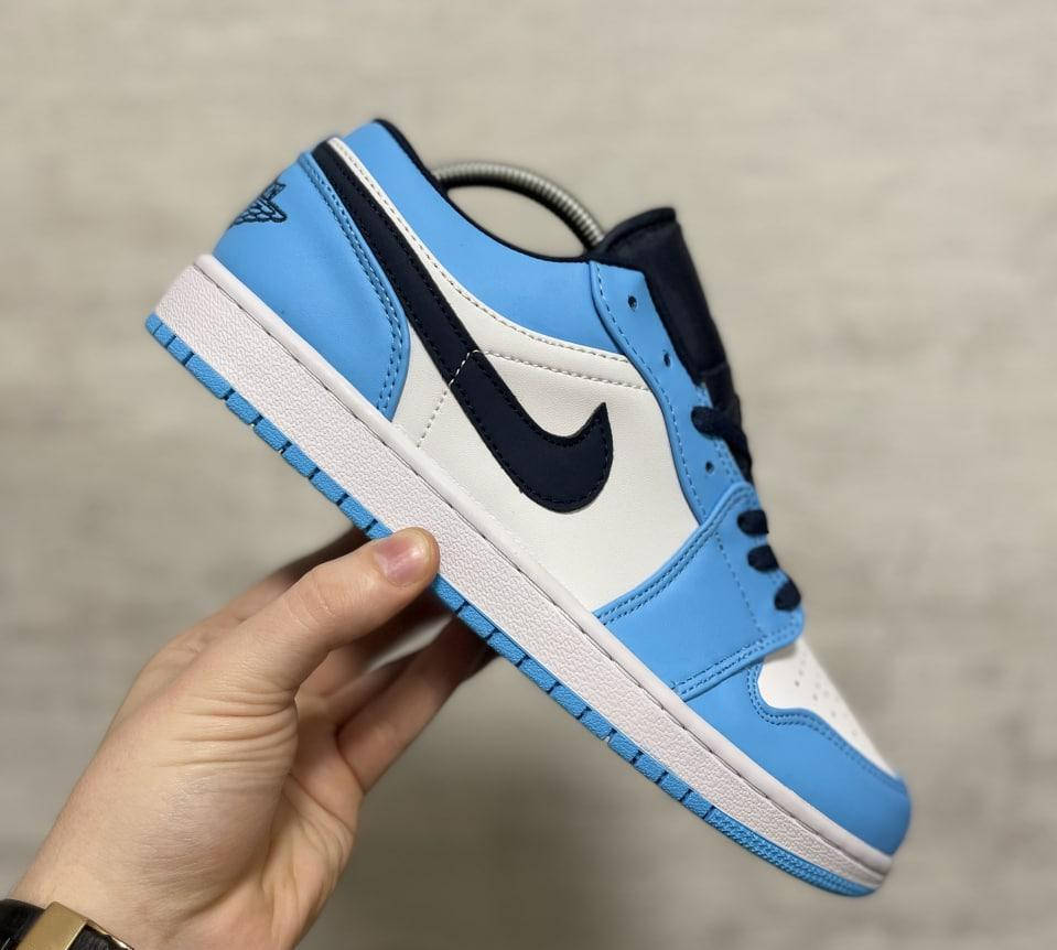 Кроссовки женские Nike Air Jordan 1 Low UNC Найк аир Джордан низкие голубые 40, Голубой
Кроссовки женские Nike Air Jordan 1 Low UNC Найк аир Джордан низкие голубые 40, Голубой