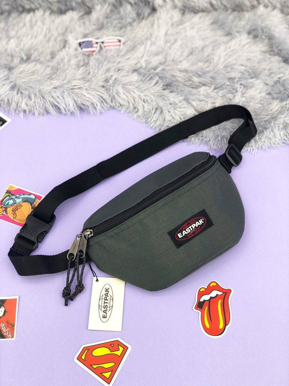 Женская и Мужская поясная сумка бананка Истпак EASTPAK Springer темно зелёная, Темно-зеленый
Женская и Мужская поясная сумка бананка Истпак EASTPAK Springer темно зелёная, Темно-зеленый