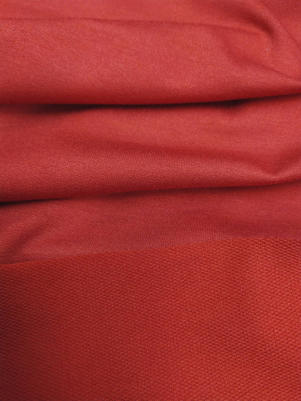 Двунитка Красный
Двунитка Красный