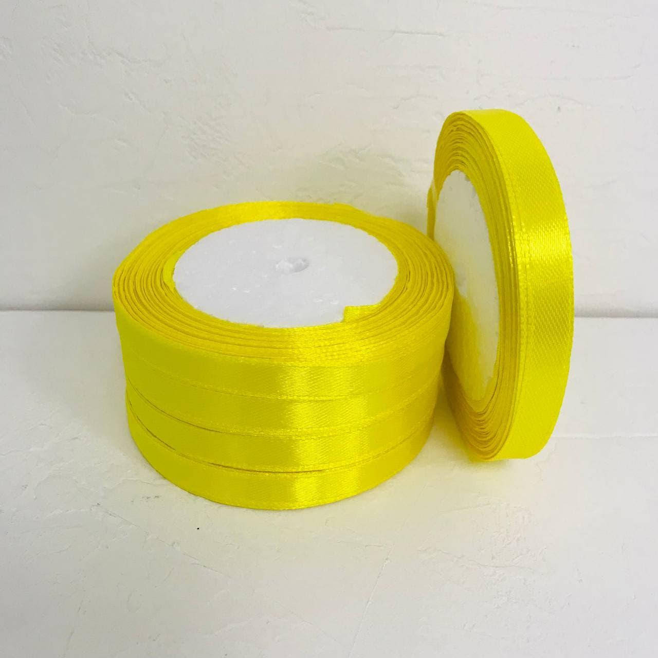 Лента атласная 1 см "Жёлтая"
Лента атласная 1 см "Жёлтая"