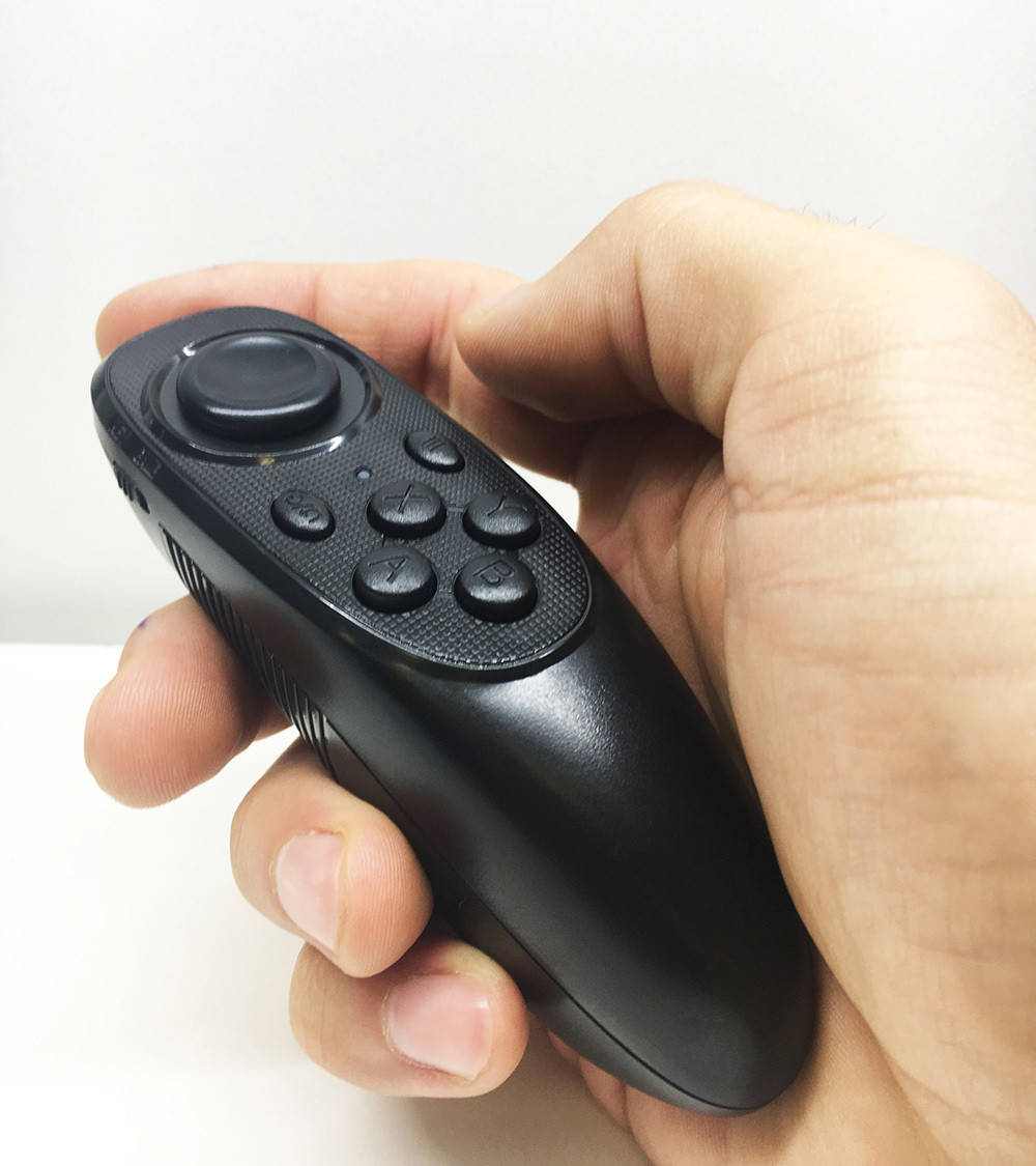 Пульт bluetooth дистанционного управления - джойстик MOCUTE-052 (VR3D) геймпад для Android/iOS/ПК/smart TV, Черный
Пульт bluetooth дистанционного управления - джойстик MOCUTE-052 (VR3D) геймпад для Android/iOS/ПК/smart TV, Черный