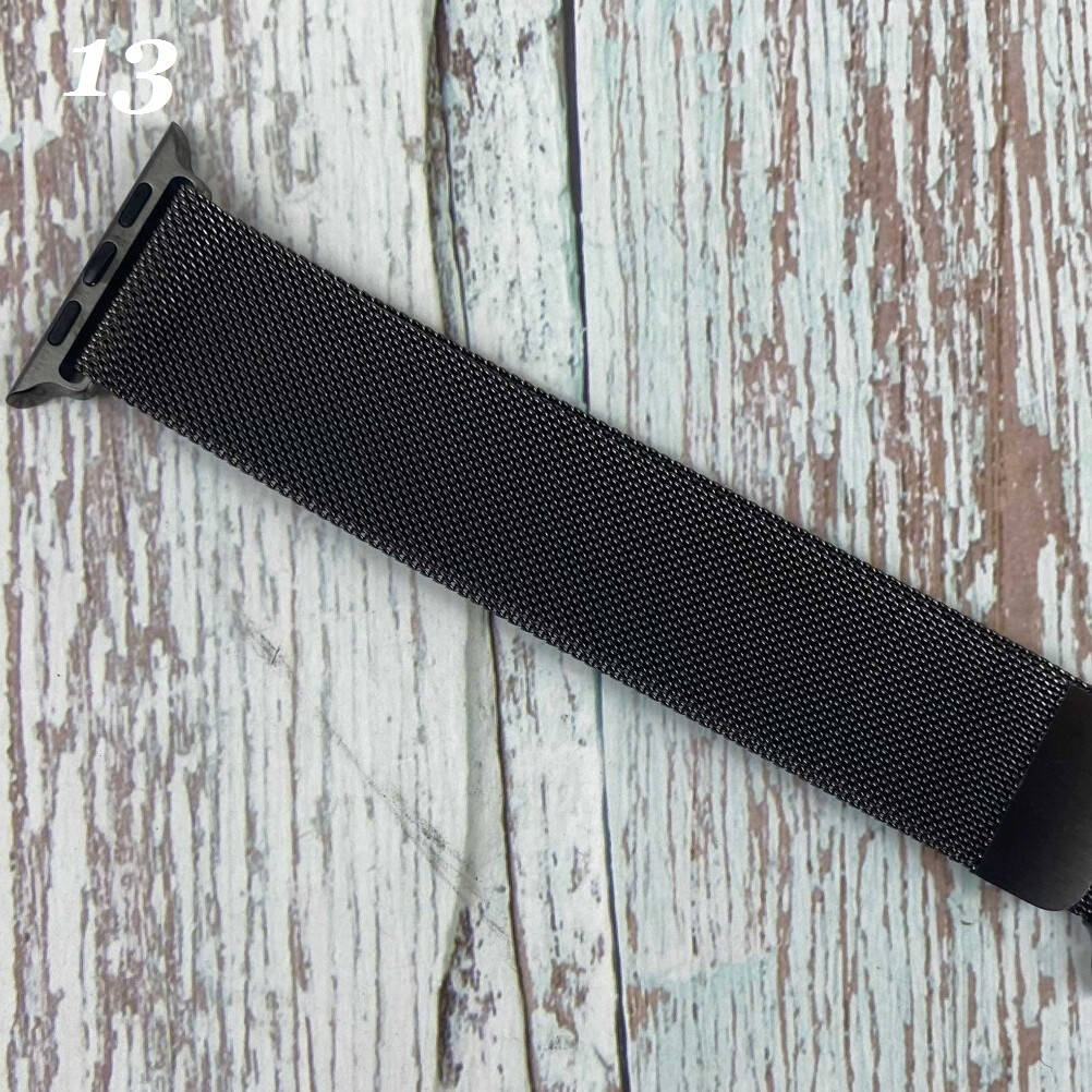 Металлический Ремешок Миланская Петля Milanese Loop Apple Watch 1-6 38/40 42/44 мм Черный
Металлический Ремешок Миланская Петля Milanese Loop Apple Watch 1-6 38/40 42/44 мм Черный