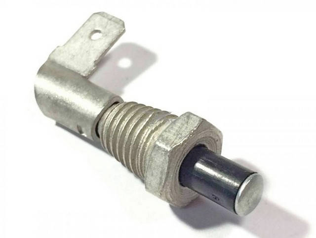 Концевик включения ручника ВАЗ ВК 409
Концевик включения ручника ВАЗ ВК 409