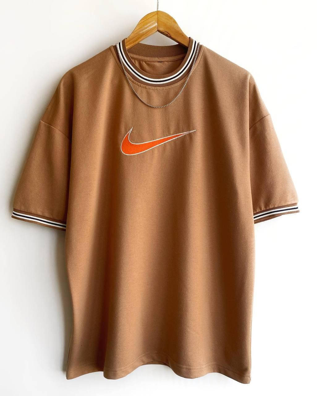 Унисекс Оверсайз Винтажная Футболка Nike Vintage (Retro) в Бежевом Цвете | Бежевая Футболка Найк Ретро Винтаж
Унисекс Оверсайз Винтажная Футболка Nike Vintage (Retro) в Бежевом Цвете | Бежевая Футболка Найк Ретро Винтаж