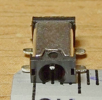 J007 Разъем, гнездо питания 2,5 -0,7 mm Prestigio 3370b планшетов, телефонов, GPS , MP3 , MP4 плеерах
J007 Разъем, гнездо питания 2,5 -0,7 mm Prestigio 3370b планшетов, телефонов, GPS , MP3 , MP4 плеерах