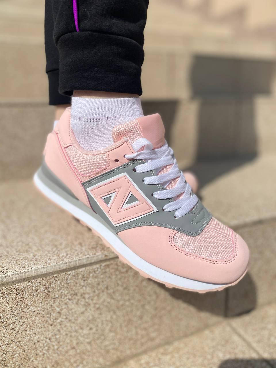 Женские повседневные кроссовки розовые New Balance, стильные демисезонные кеды Нью Баланс, Пудра
Женские повседневные кроссовки розовые New Balance, стильные демисезонные кеды Нью Баланс, Пудра