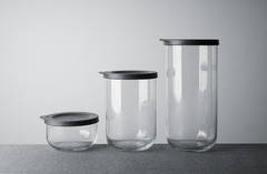 Емкость стеклянная с силиконовой крышкой VS-7303 VERSAILLES 380 мл
Емкость стеклянная с силиконовой крышкой VS-7303 VERSAILLES 380 мл