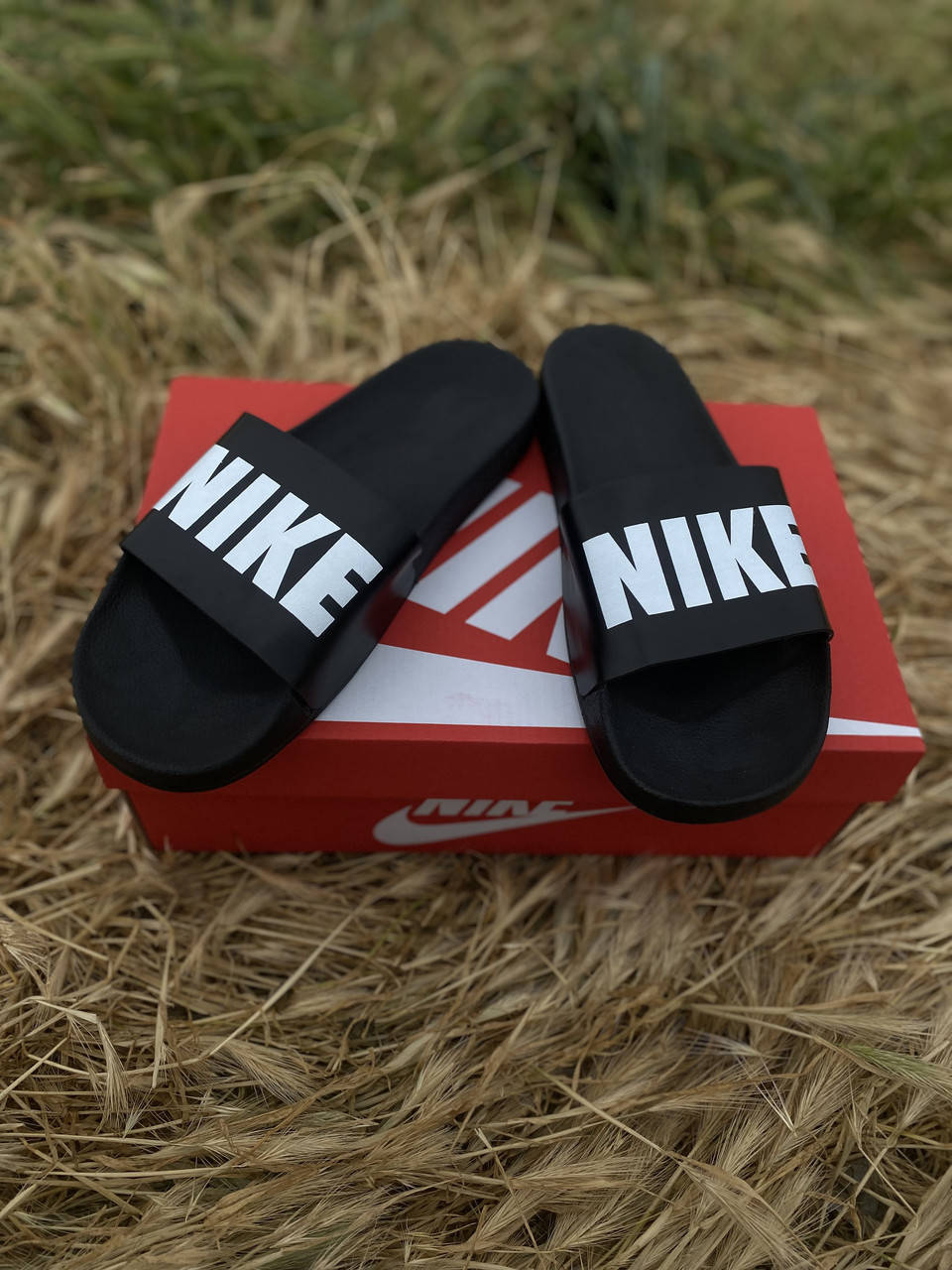 Мужские шлепанцы Nike черные надпись NIKE шлепки сланцы Найк летние тапочки Найк спортивные шлепки, Черный
Мужские шлепанцы Nike черные надпись NIKE шлепки сланцы Найк летние тапочки Найк спортивные шлепки, Черный
