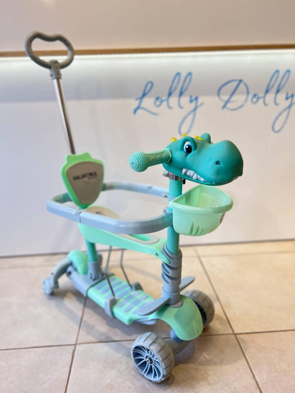 Самокат 5в1 Galaktika GS-0079 с защитным бампером Бирюзовый
Самокат 5в1 Galaktika GS-0079 с защитным бампером Бирюзовый