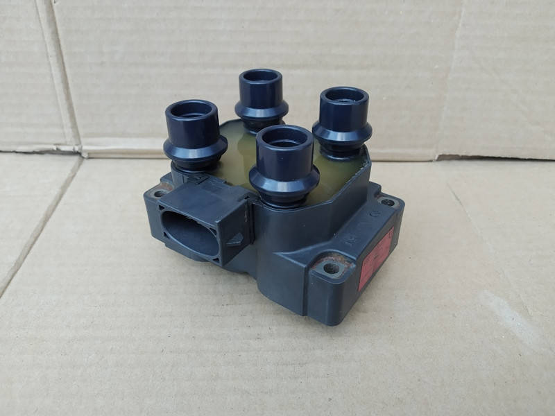 Катушка зажигания Ford Escort 1986-1999 1.1 1.3 1.4 1.6 16V 1.8 16V 88SF12029A1A; 88SF-12029-A1A
Катушка зажигания Ford Escort 1986-1999 1.1 1.3 1.4 1.6 16V 1.8 16V 88SF12029A1A; 88SF-12029-A1A