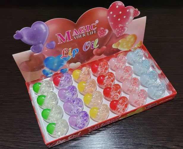 Блеск для губ "Сердечки' Magic Your Life Lip Oil
Блеск для губ "Сердечки' Magic Your Life Lip Oil