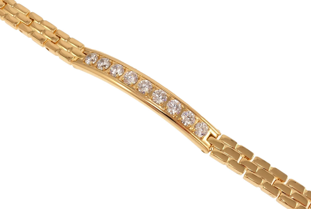 Браслет Xuping Позолота 18K "Часики с дорожкой кристаллов" длина 19.5см х 6мм
Браслет Xuping Позолота 18K "Часики с дорожкой кристаллов" длина 19.5см х 6мм