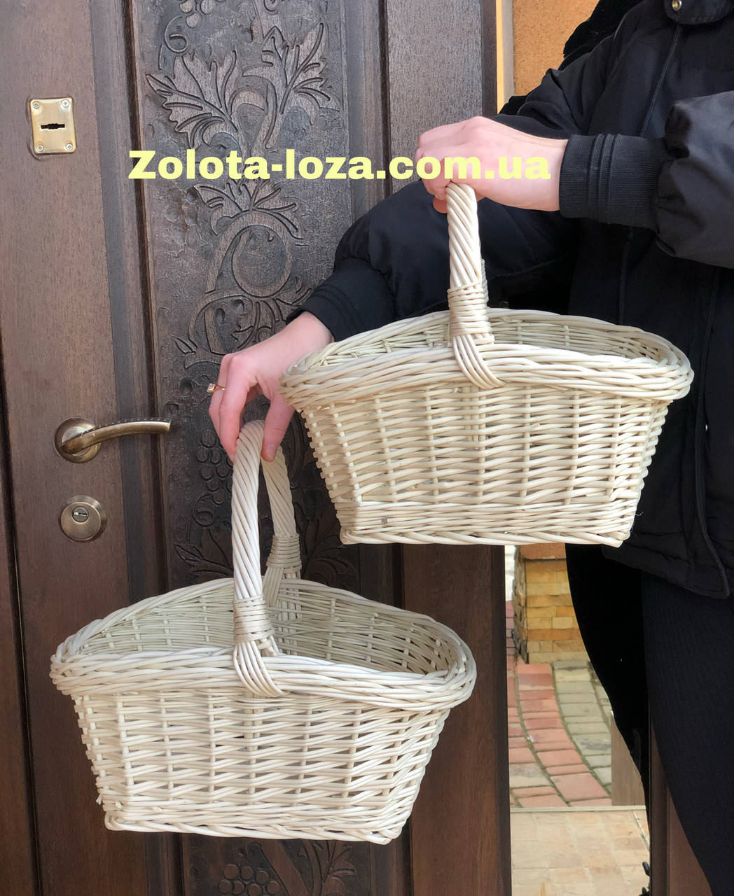 Корзины плетёные из выбеленной лозы. Арт:30115
Корзины плетёные из выбеленной лозы. Арт:30115