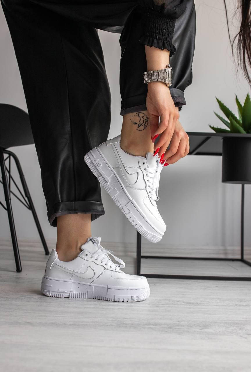 Кроссовки женские Nike Air Force Pixel White кеды повседневные белые найк аир форс пиксель, Белый
Кроссовки женские Nike Air Force Pixel White кеды повседневные белые найк аир форс пиксель, Белый