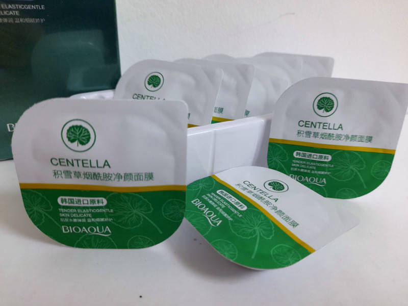 Маска для лица освежающая Bioaqua Centella с экстрактом азиатской центеллы 7.5 мл BQY22705
Маска для лица освежающая Bioaqua Centella с экстрактом азиатской центеллы 7.5 мл BQY22705