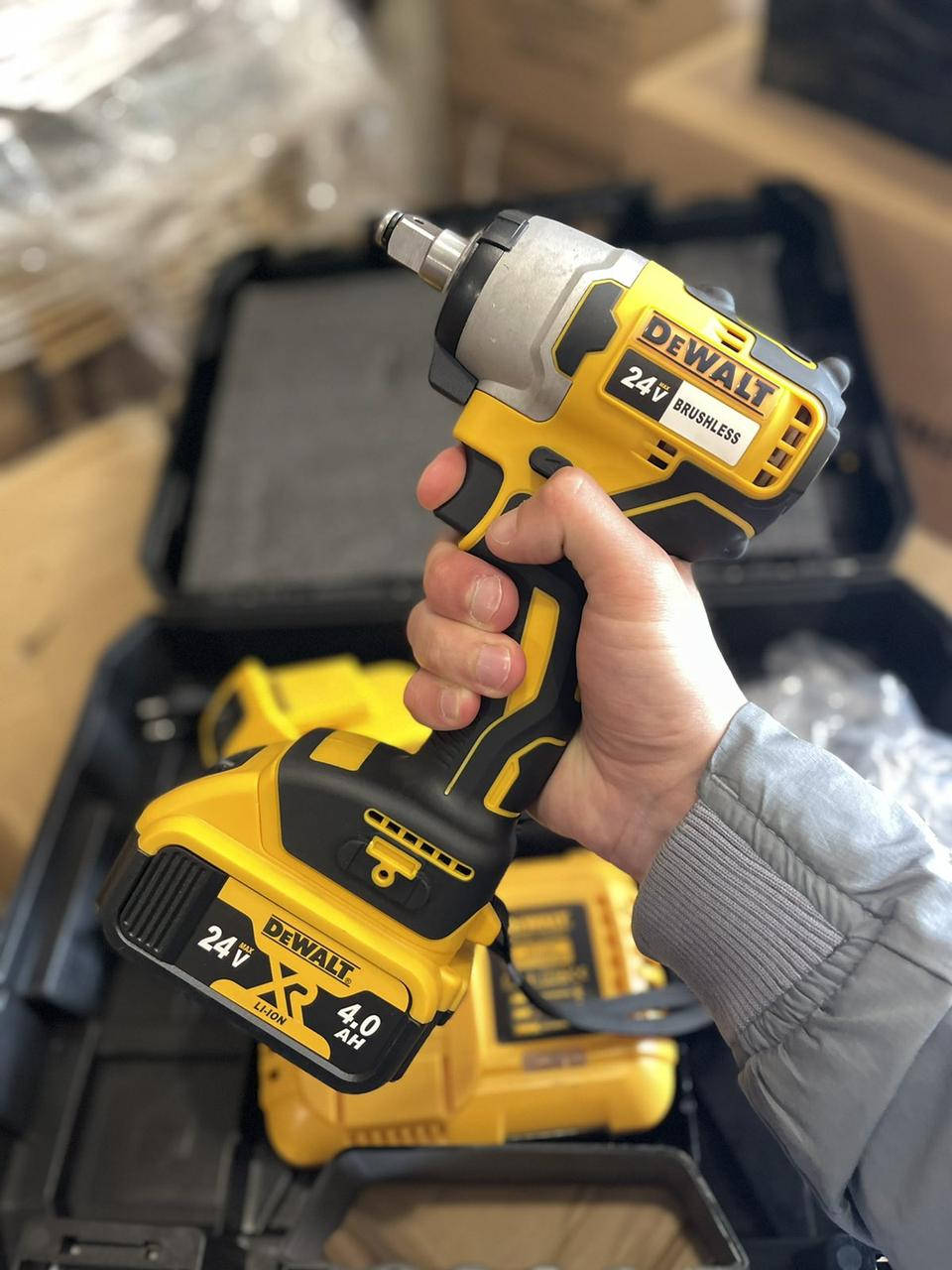Чехия! Аккумуляторный бесщеточный УДАРНЫЙ гайковерт DeWALT DCD996 24V, 4AH, Девольт
Чехия! Аккумуляторный бесщеточный УДАРНЫЙ гайковерт DeWALT DCD996 24V, 4AH, Девольт