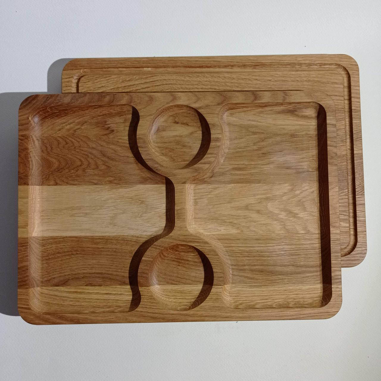 Менажница деревянная дубовая прямоугольная доска из дерева для подачи блюд 35*25 на 4 секции двусторонняя, Натуральный 
Менажница деревянная дубовая прямоугольная доска из дерева для подачи блюд 35*25 на 4 секции двусторонняя, Натуральный