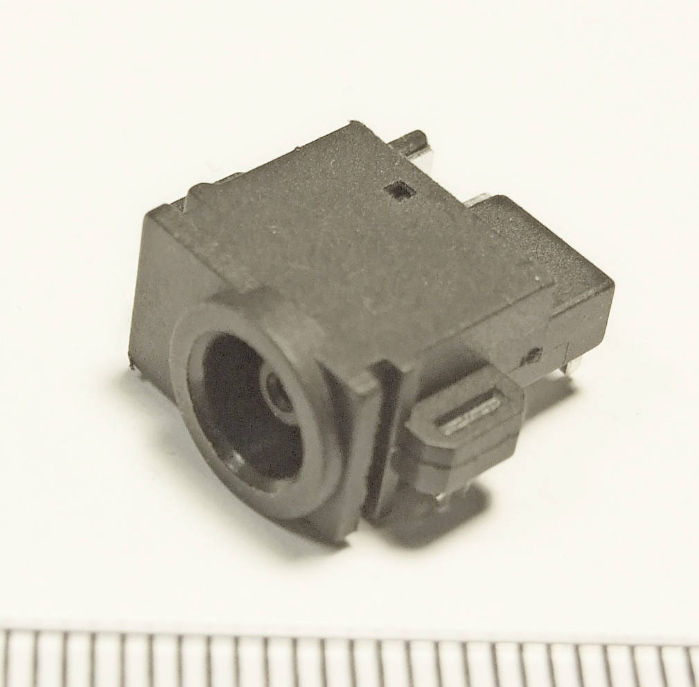 N038 Разъем гнездо SAMSUNG PJ041 R503 R505 R507 R508 R510 R560 R18 R20 R25 R40 R60 R610 R70 Q310 P40 P500 X22
N038 Разъем гнездо SAMSUNG PJ041 R503 R505 R507 R508 R510 R560 R18 R20 R25 R40 R60 R610 R70 Q310 P40 P500 X22