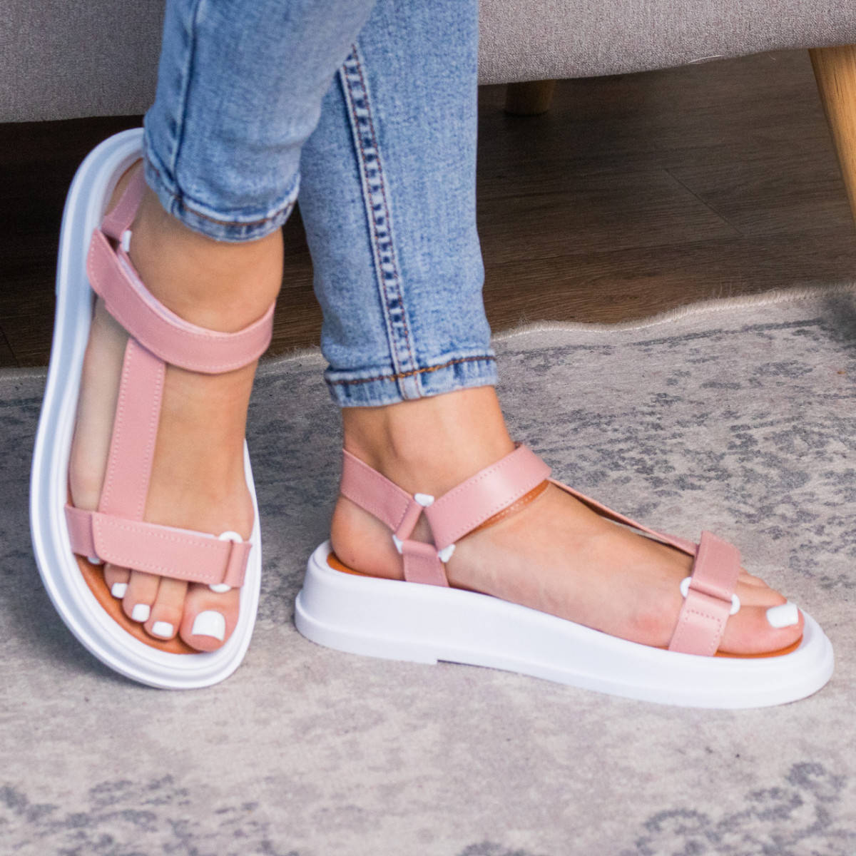 Женские сандалии Fashion Copper 3072 40 размер 25,5 см Розовый
Женские сандалии Fashion Copper 3072 40 размер 25,5 см Розовый