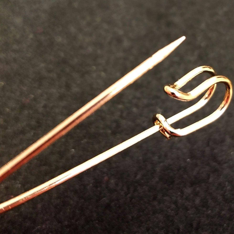 Декоративная булавка, золото 5см (657-Л-0417) 
Декоративная булавка, золото 5см (657-Л-0417)