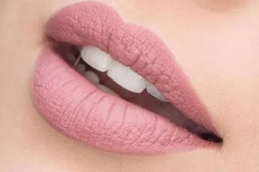 Стійка помада з подвійним фінішем глянцевим і матовим KIKO Milano Sicilian Notes 02
Стійка помада з подвійним фінішем глянцевим і матовим KIKO Milano Sicilian Notes 02