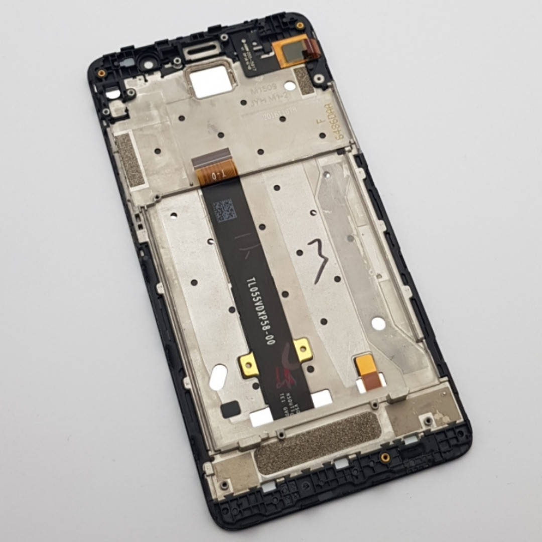 С дефектом. Дисплей Xiaomi Redmi Note 3 Pro SE модуль черный Сервисный оригинал с разборки (поврежд. рамка)
С дефектом. Дисплей Xiaomi Redmi Note 3 Pro SE модуль черный Сервисный оригинал с разборки (поврежд. рамка)