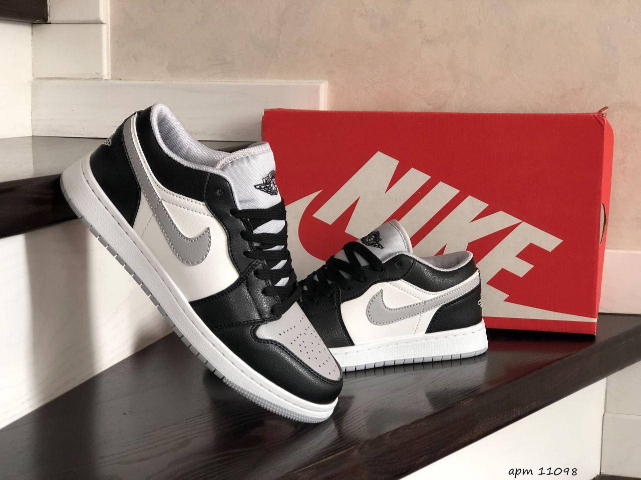 Женские летние кроссовки Nike Air jordan 1 low, женские демисезонные кроссовки весна лето, Черно-белый
Женские летние кроссовки Nike Air jordan 1 low, женские демисезонные кроссовки весна лето, Черно-белый