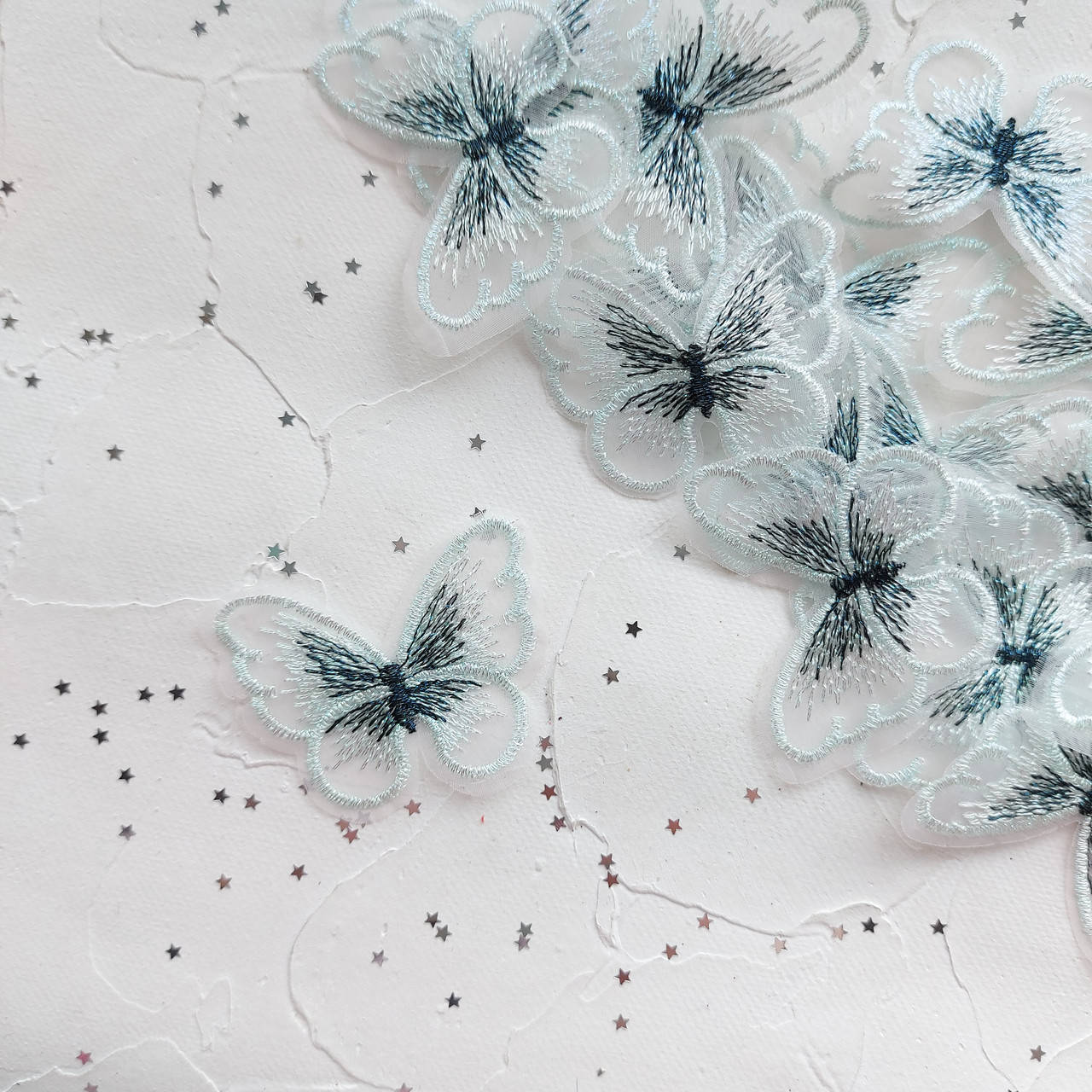 Метелик ажурний,5*4см, БІЛИЙ З САЛАТОВИМ ПЕРЕЛИВОМ
Метелик ажурний,5*4см, БІЛИЙ З САЛАТОВИМ ПЕРЕЛИВОМ