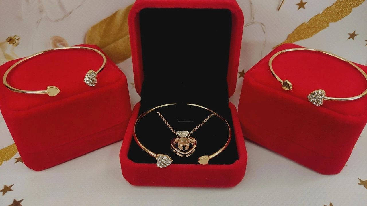 Кулон с проекцией I love you на 100 языках мира Я тебя люблю в футляре с браслетом ОПТ
Кулон с проекцией I love you на 100 языках мира Я тебя люблю в футляре с браслетом ОПТ