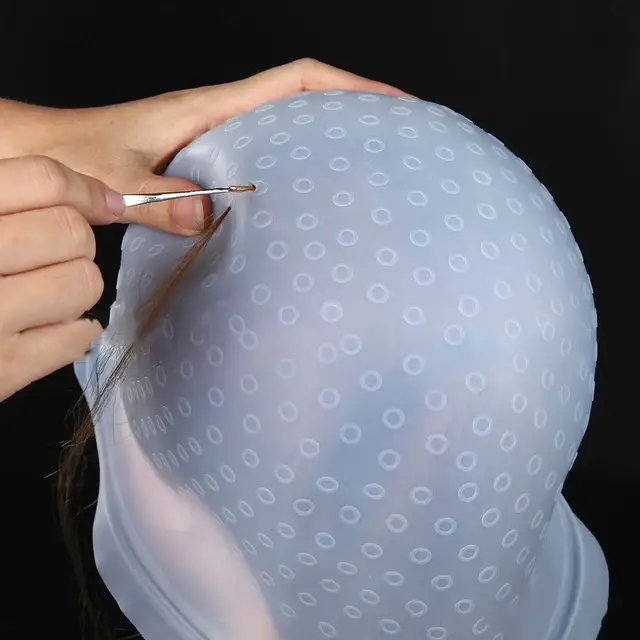 Шапочка для мелирования силиконовая с крючком. Размер универсальный, Голубой
Шапочка для мелирования силиконовая с крючком. Размер универсальный, Голубой